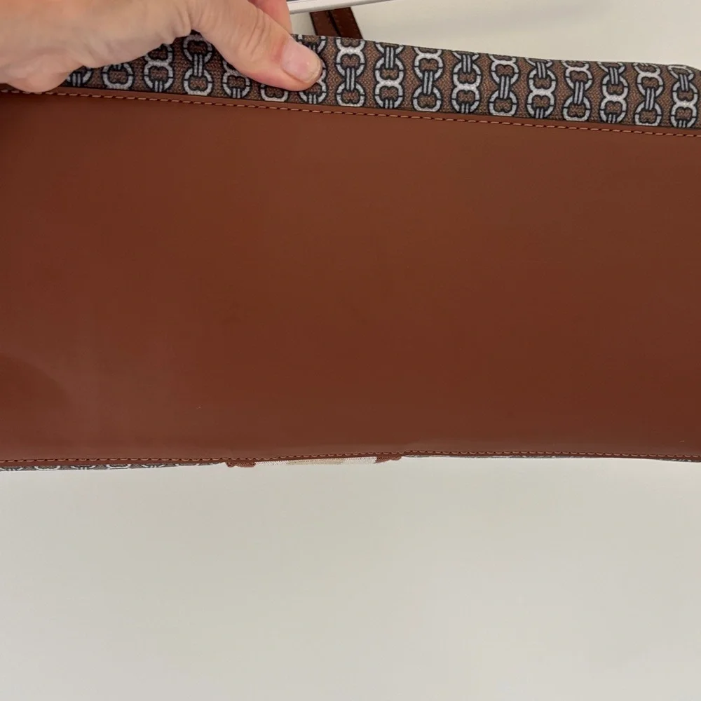 Tory Burch Tan Leather Tote - Picture 8 of 11